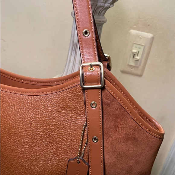Coach ‘Meadow’ Leather & Suede Tote Bag in REDWOOD - Picture 9 of 9